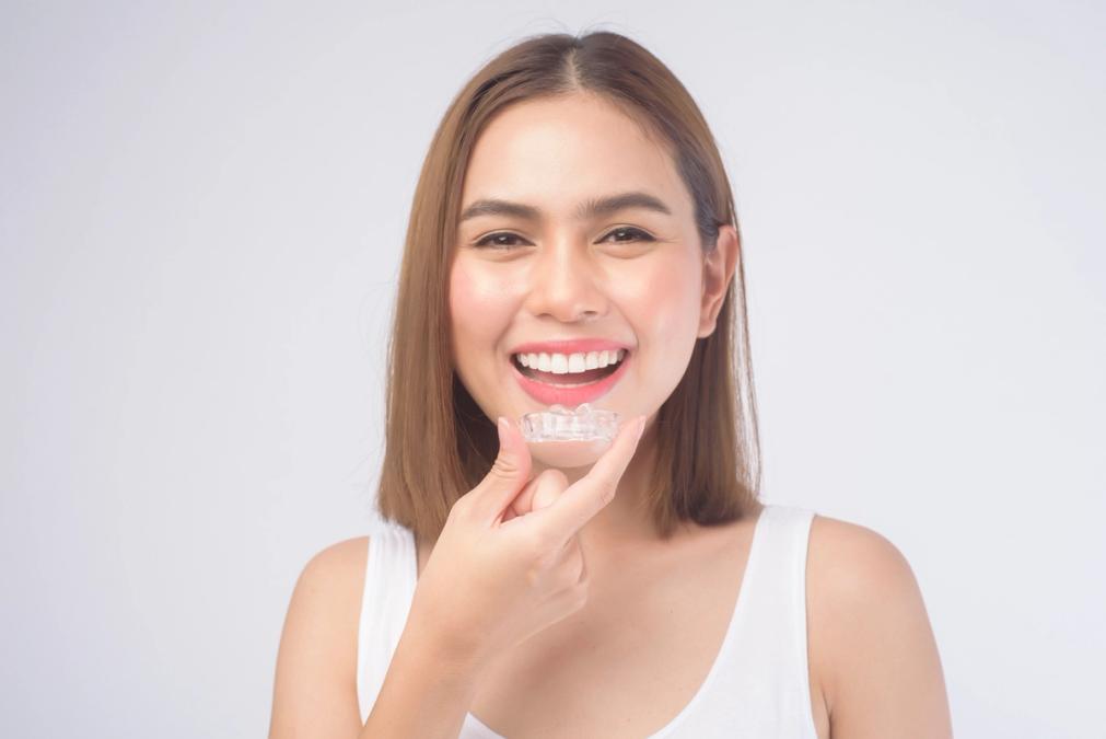 Marlton Modern Dentistry | Clear Aligners — What’s the Difference Between Invisalign and SureSmile?